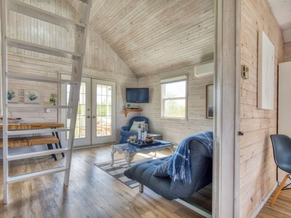 slide show photo number 8