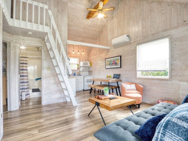 slide show photo number 8