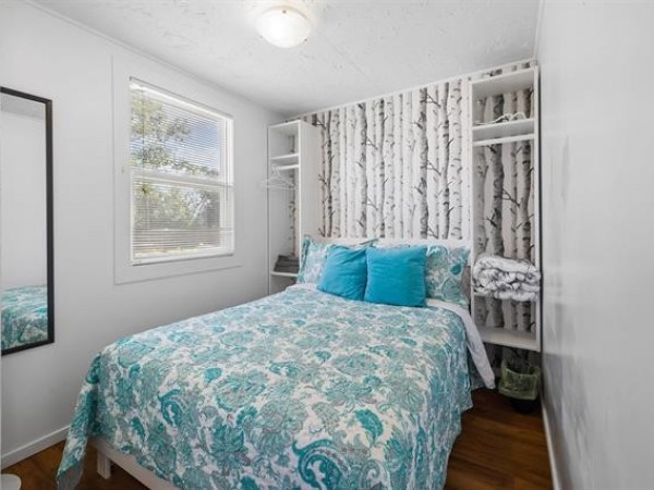 slide show photo number 33