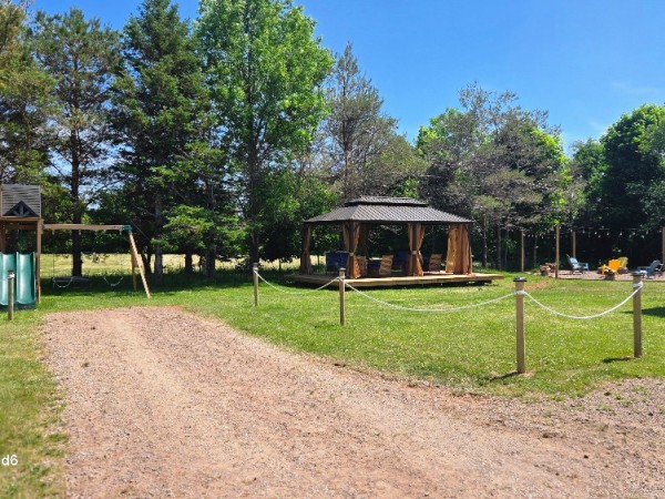 slide show photo number 3